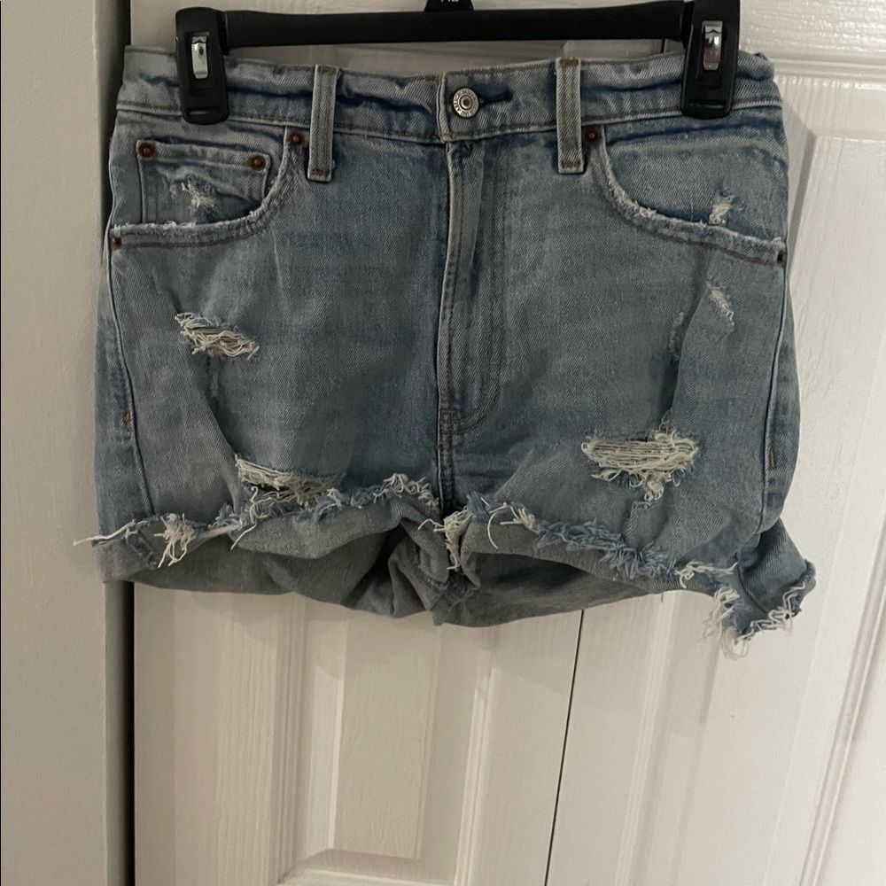 Abercrombie and Fitch size 4 waist 27 denim shorts @@@@